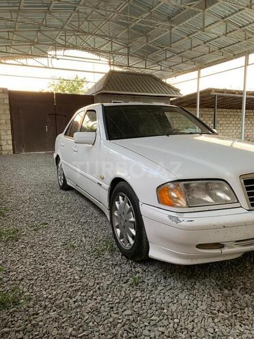 Mercedes C 240 1997, 330,000 km - 2.4 л - Ağdaş