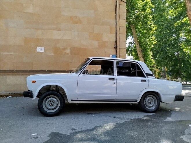 LADA (VAZ) 2107 2002, 86,000 km - 1.6 l - Göyçay