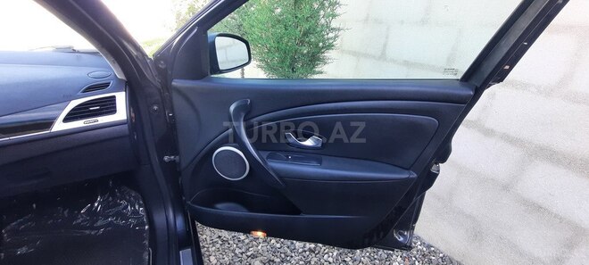 Renault Megane 2009, 360,300 km - 1.5 l - Quba