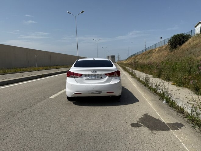Hyundai Elantra 2013, 220,000 km - 1.6 л - Bakı