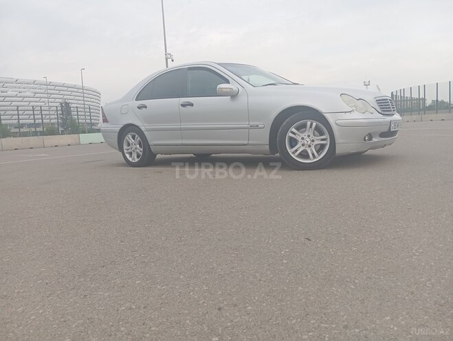 Mercedes C 220 d 2000, 350,000 km - 2.2 л - Bakı