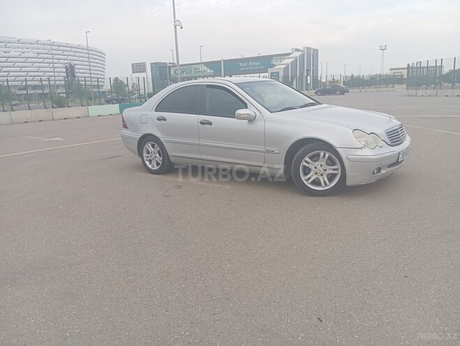 Mercedes C 220 d 2000, 350,000 km - 2.2 л - Bakı