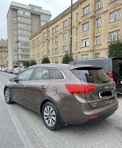 Kia  2015, 139,000 km - 1.6 l - Bakı
