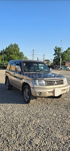 Mitsubishi Pajero io 1999, 210,000 km - 1.8 л - Bakı