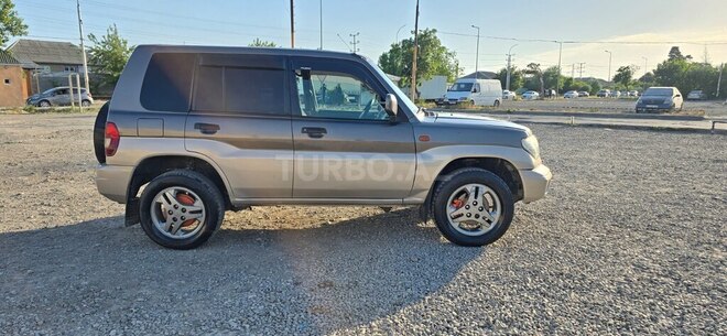 Mitsubishi Pajero io 1999, 210,000 km - 1.8 л - Bakı