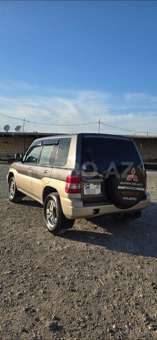Mitsubishi Pajero io 1999, 210,000 km - 1.8 л - Bakı