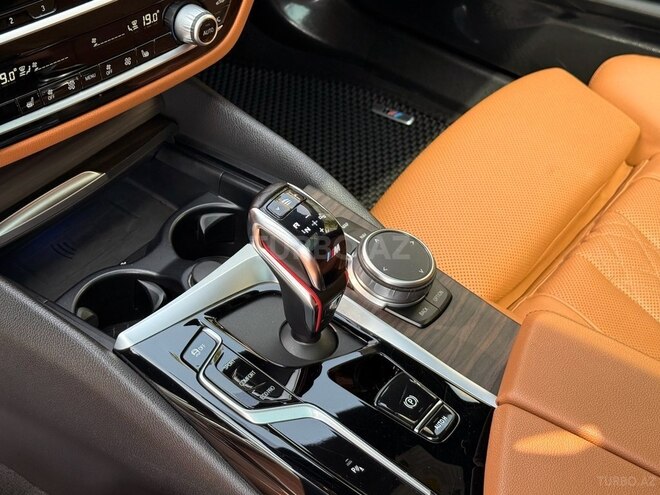 BMW 530-18