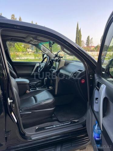 Toyota Land Cruiser Prado 2013, 300,000 km - 2.7 l - İmişli