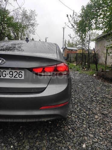 Hyundai Elantra 2018, 76,546 km - 2.0 л - Bakı