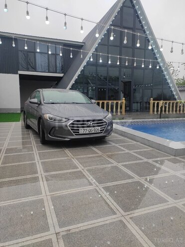 Hyundai Elantra 2018, 76,546 km - 2.0 л - Bakı