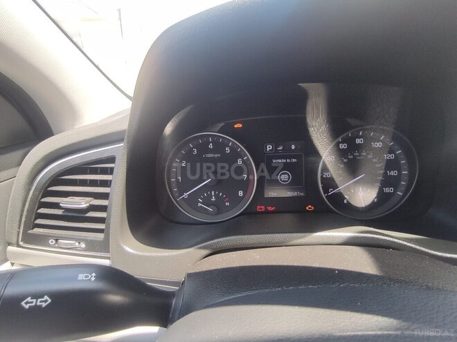 Hyundai Elantra 2018, 76,546 km - 2.0 л - Bakı