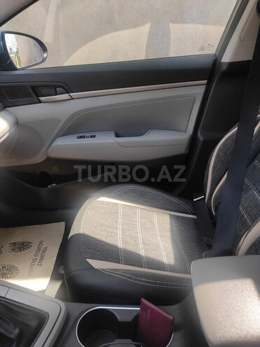 Hyundai Elantra 2018, 76,546 km - 2.0 л - Bakı