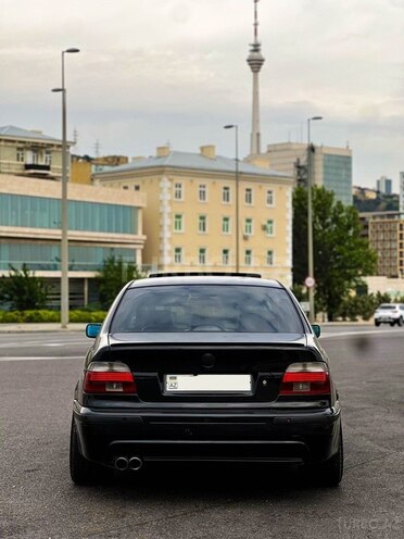 BMW 528 1999, 289,000 km - 2.8 l - Bakı