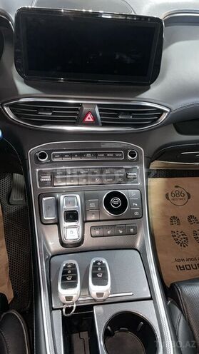 Hyundai Santa Fe 2021, 68,000 km - 2.5 l - Bakı