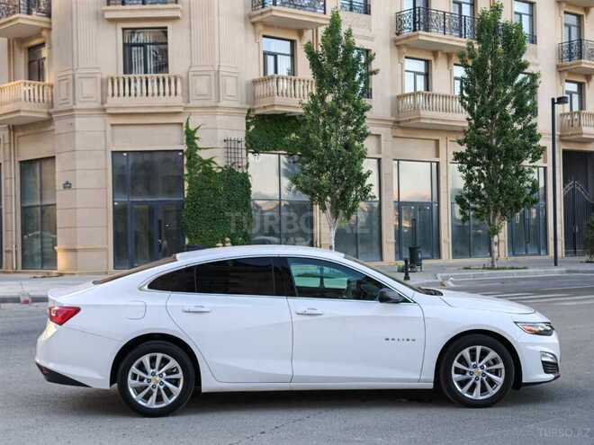 Chevrolet Malibu-3