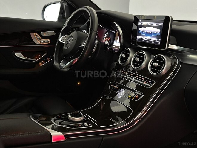 Mercedes C 300 2018, 39,500 km - 2.0 l - Bakı