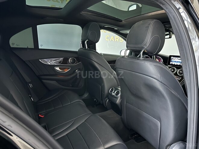 Mercedes C 300 2018, 39,500 km - 2.0 l - Bakı