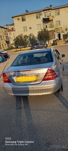 Mercedes C 180 2001, 330,000 km - 2.0 l - Bakı