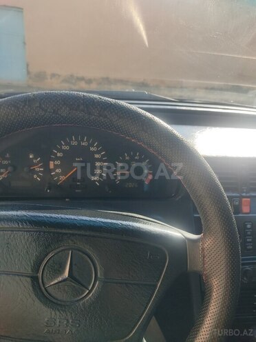 Mercedes C 220 1995, 651,950 km - 2.2 l - Şəmkir