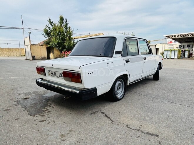 LADA (VAZ) 2107 2002, 73,456 km - 1.6 l - Quba