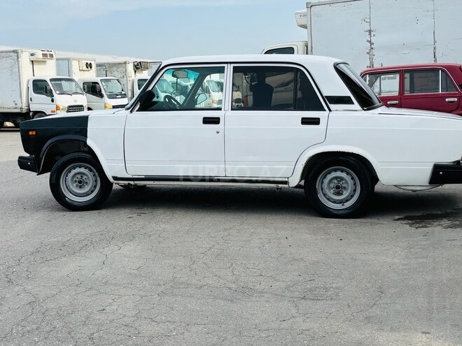 LADA (VAZ) 2107 2002, 73,456 km - 1.6 l - Quba