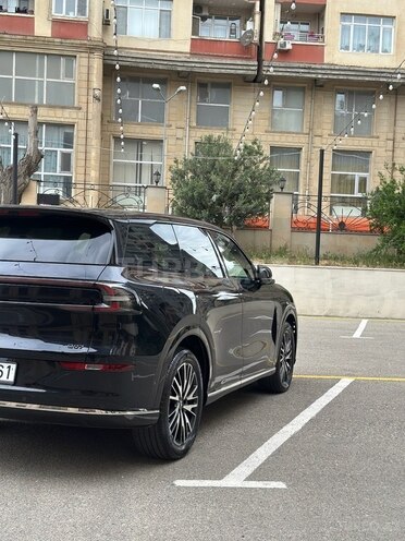 Changan Qiyuan Q07-5