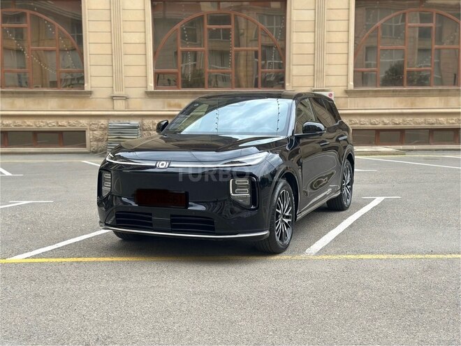 Changan Qiyuan Q07-4