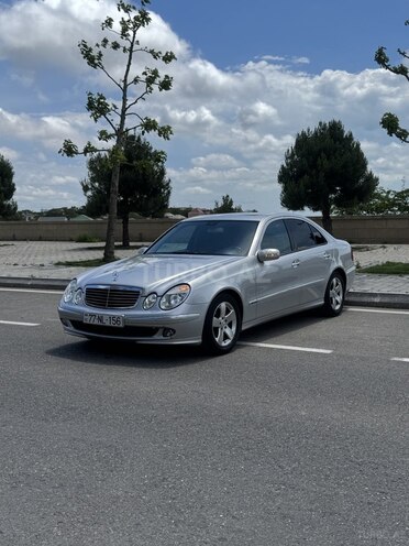 Mercedes E 320 2003, 383,000 km - 3.2 l - Bakı