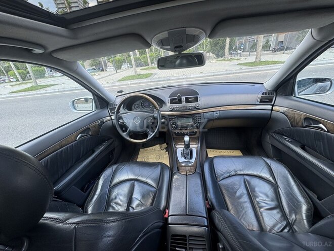 Mercedes E 320 2003, 383,000 km - 3.2 l - Bakı