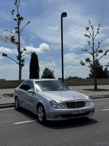 Mercedes E 320 2003, 383,000 km - 3.2 l - Bakı