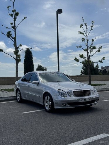 Mercedes E 320 2003, 383,000 km - 3.2 l - Bakı