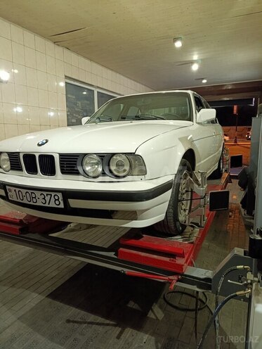 BMW 525 1988, 800,000 km - 2.5 l - Bakı