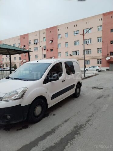 Citroen Berlingo 2012, 200,000 km - 1.6 l - Bakı