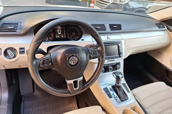 Volkswagen Passat CC 2010, 261,250 km - 2.0 л - Bakı