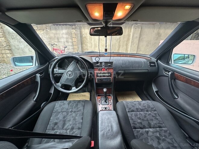 Mercedes C 200 1998, 200,000 km - 2.0 л - Bakı