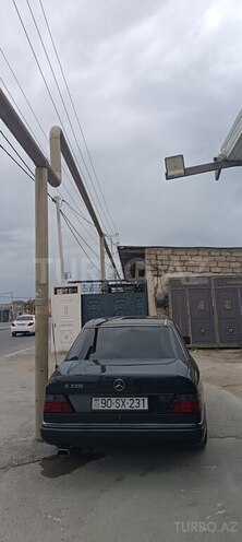 Mercedes E 220 1992, 350,000 km - 2.2 l - Bakı