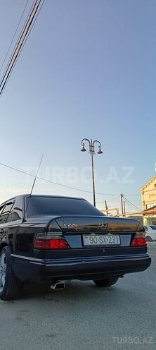 Mercedes E 220 1992, 350,000 km - 2.2 l - Bakı