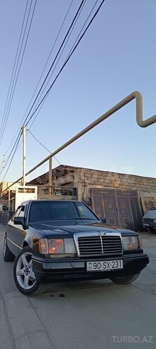 Mercedes E 220 1992, 350,000 km - 2.2 l - Bakı