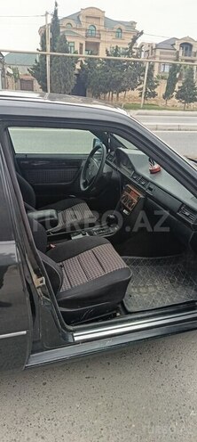 Mercedes E 220 1992, 350,000 km - 2.2 l - Bakı