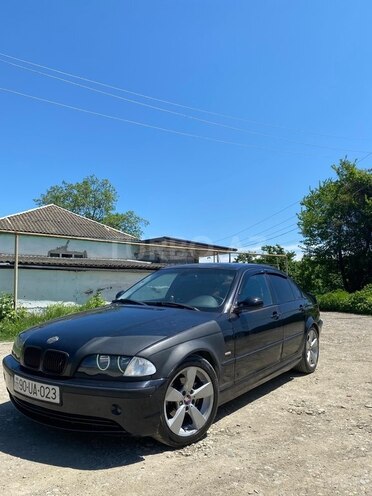 BMW 320 2002, 395,000 km - 2.2 l - Xaçmaz