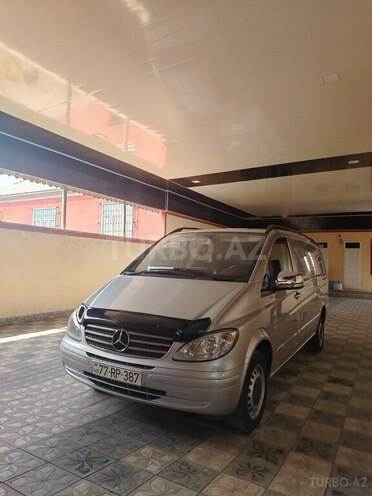 Mercedes Vito 115 2009, 223,500 km - 2.2 л - Beyləqan