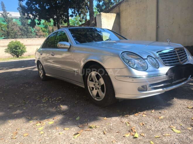 Mercedes E 270 2002, 386,000 km - 2.7 l - Gəncə