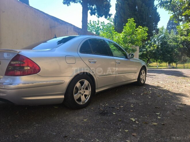 Mercedes E 270 2002, 386,000 km - 2.7 l - Gəncə