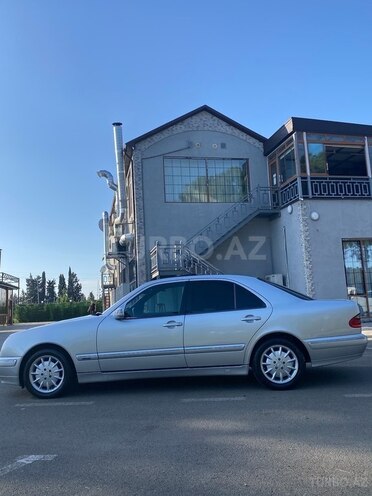 Mercedes E 220 d 2000, 460,000 km - 2.2 l - Biləsuvar