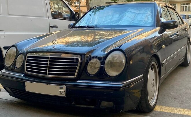 Mercedes E 200 1998, 355,000 km - 2.0 l - Bakı