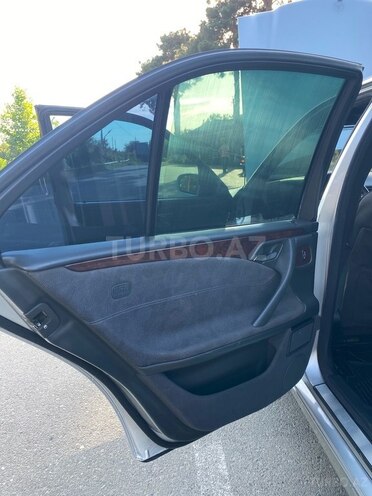 Mercedes E 220 d 2000, 460,000 km - 2.2 l - Biləsuvar
