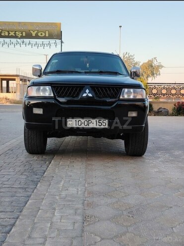 Mitsubishi Pajero Sport 2005, 291,000 km - 3.0 l - Bakı