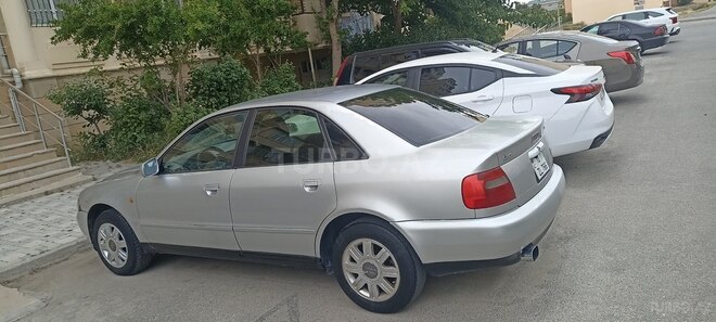 Audi A4 1998, 245,888 km - 1.8 l - Bakı