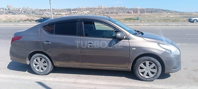 Nissan Latio 2015, 45,776 km - 1.2 l - Bakı