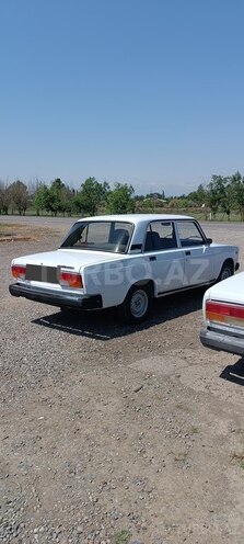 LADA (VAZ) 2107 2006, 80,000 km - 1.6 л - Yevlax